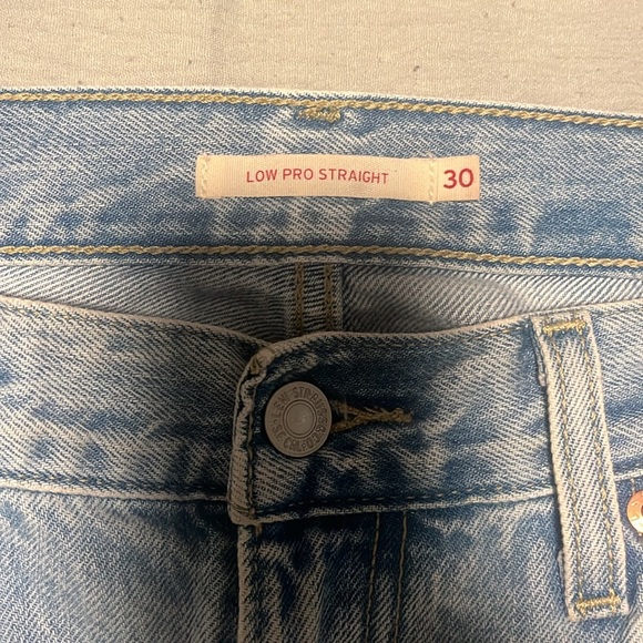 Levis Low Pro - Picture 2 of 4
